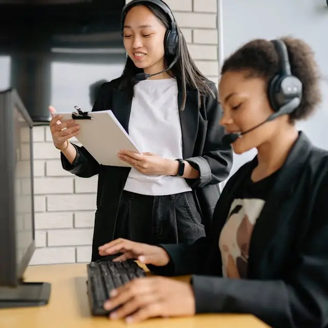 Contact IT Courses